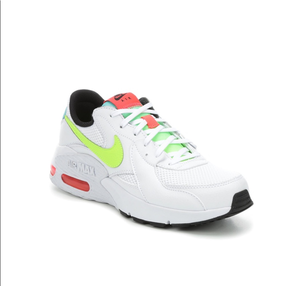 WOMEN'S NIKE AIR MAX EXCEE SNEAKERS